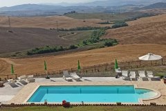 2-agriturismo-la-spiga-piscina-volterra-1