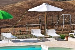 8-agriturismo-la-spiga-piscina-volterra-8